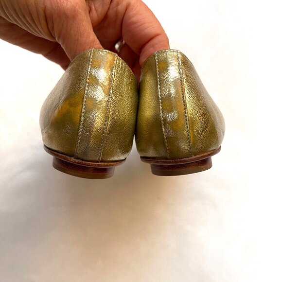 Sigerson Morrison made in Italy Gold and tan genuine rather pointed flats $245 - Picture 6 of 7